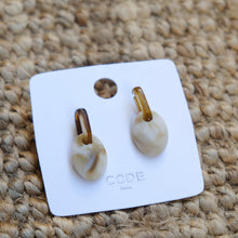 Load image into Gallery viewer, Aria Earrings
